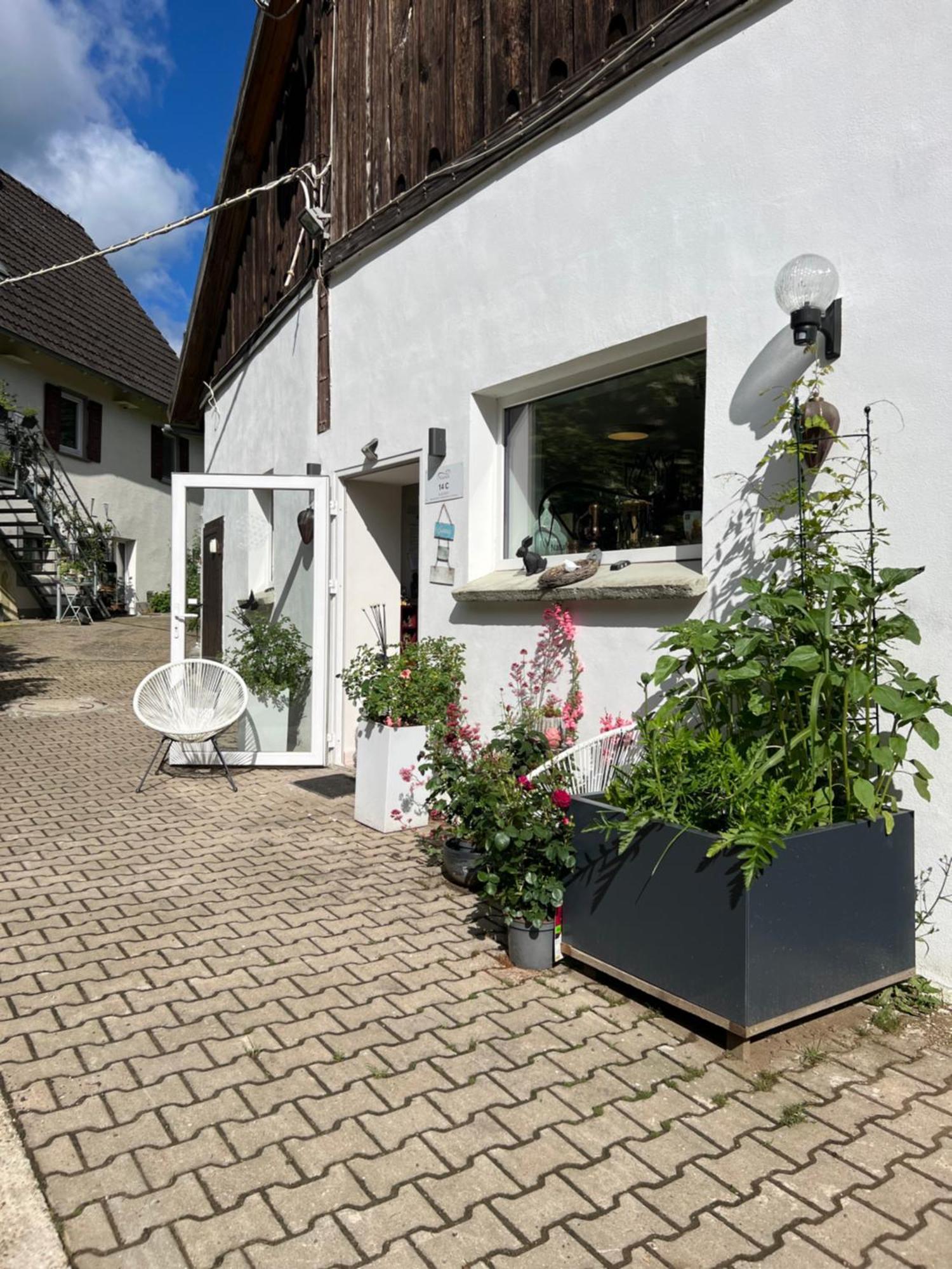 Ferienwohnung Ferieninrosengarten 1 Zi App 190 cm Deckenhöhe oder große DG WHG Exterior foto