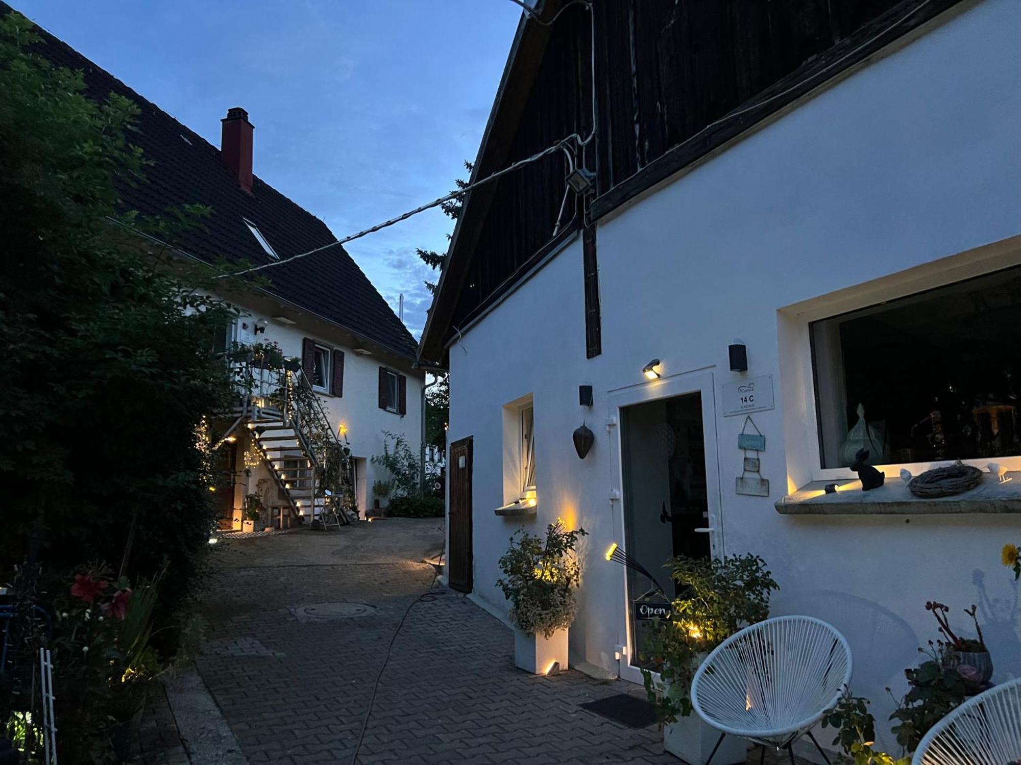 Ferienwohnung Ferieninrosengarten 1 Zi App 190 cm Deckenhöhe oder große DG WHG Exterior foto